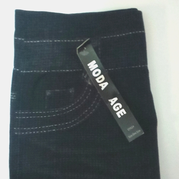 Moda Age Stretch Shorts Faux Denim - Picture 3 of 6